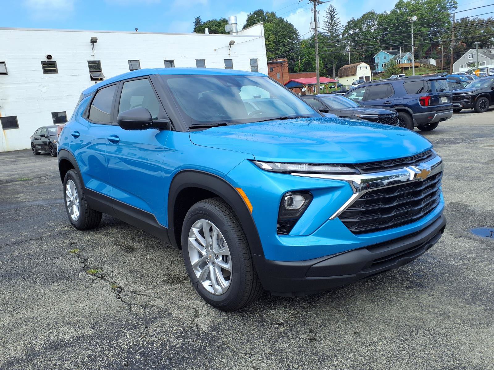 New 2026 Chevrolet TrailBlazer LS w/ LS Convenience Package AWD/4WD image 1