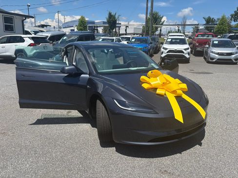 Used 2026 Tesla Model 3 RWD image 18