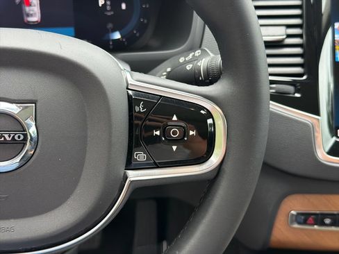 Used 2023 Volvo XC90 B6 Plus AWD/4WD image 26