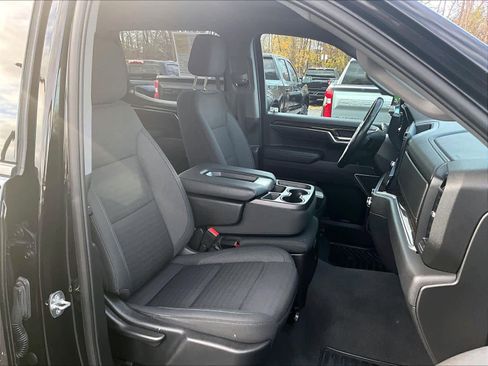 Used 2022 GMC Sierra 1500 Elevation image 11