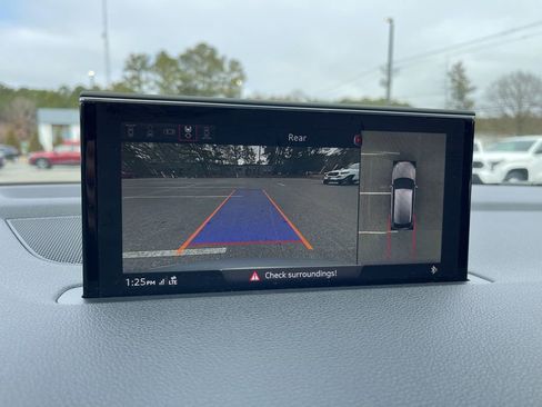 Used 2019 Audi Q7 3.0T Prestige image 11