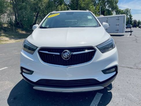Used 2018 Buick Encore Essence FWD image 19