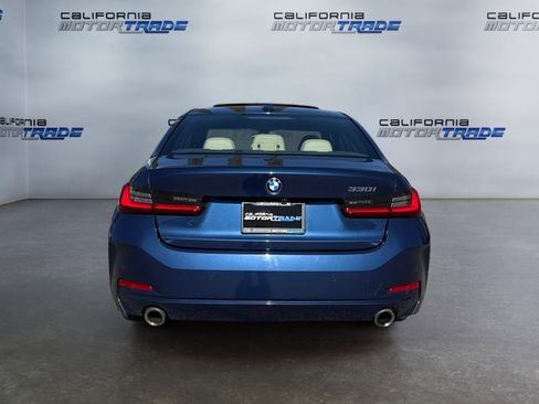 Used 2024 BMW 330i 330i w/ Convenience Package image 6
