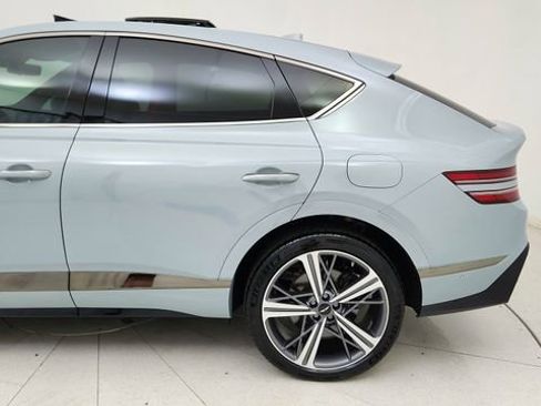 Used 2025 Genesis GV80 3.5T e-SC AWD/4WD image 10