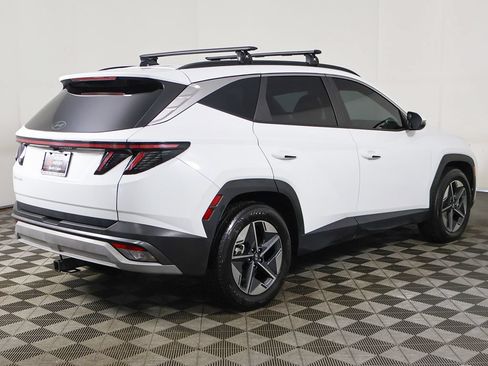 Used 2025 Hyundai Tucson SEL FWD image 11