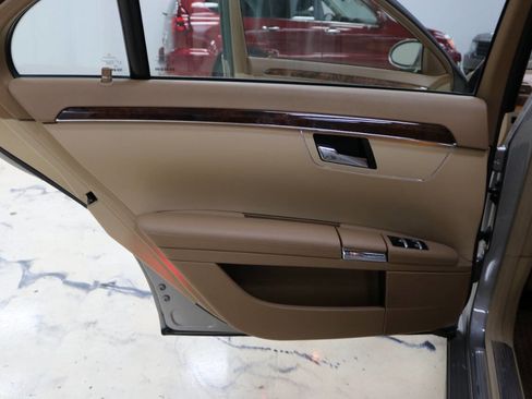 Used 2009 Mercedes-Benz S 550 image 83
