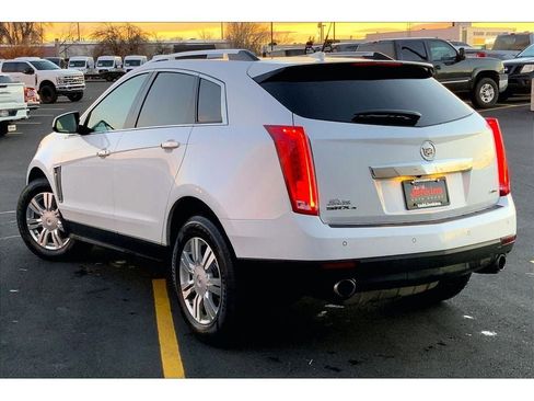 Used 2013 Cadillac SRX Luxury w/ Driver Awareness Package image 13