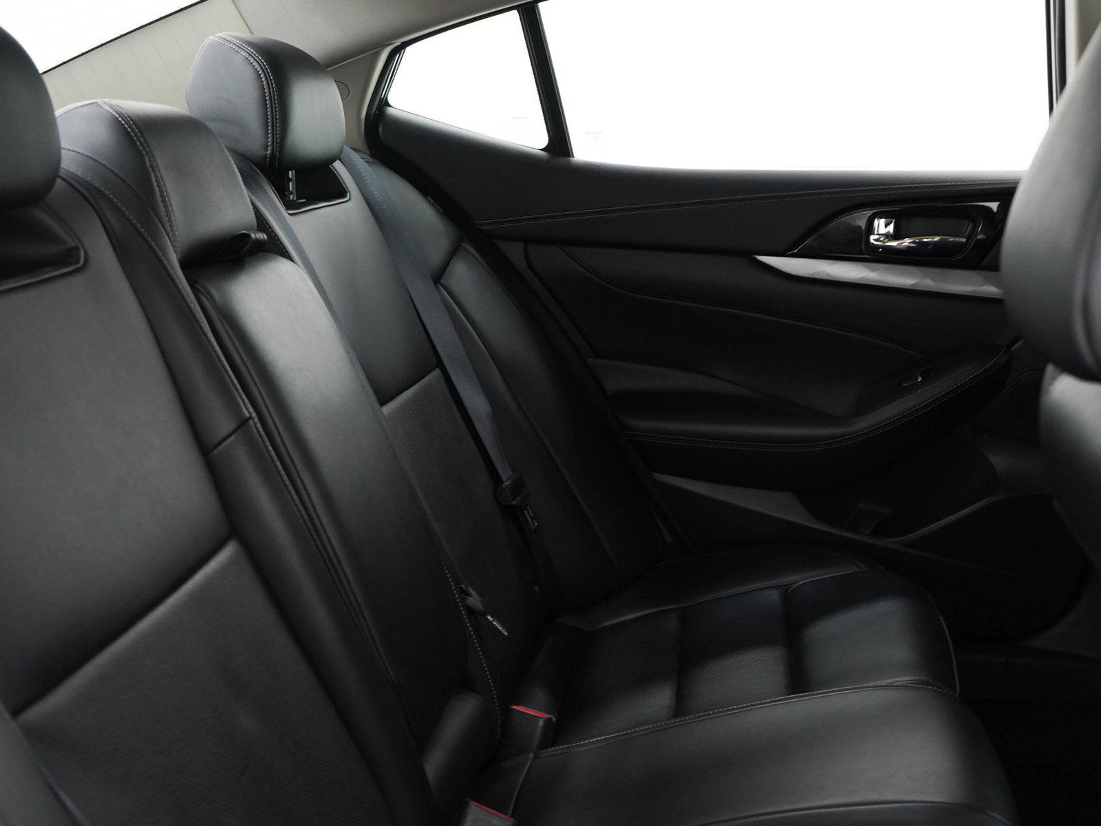 Used 2023 Nissan Maxima SL FWD image 12
