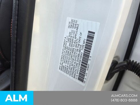 Used 2025 Honda Pilot TrailSport image 22