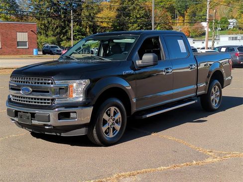 Used 2018 Ford F150 XLT w/ XTR Package image 8