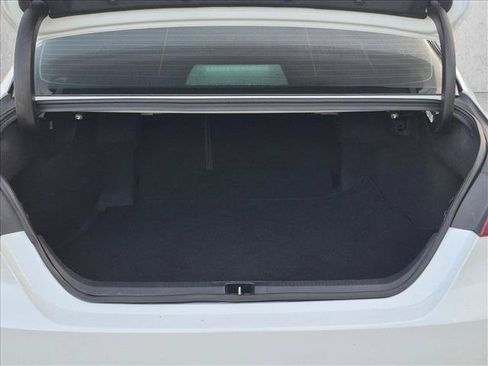 Used 2019 Toyota Camry XSE FWD image 6