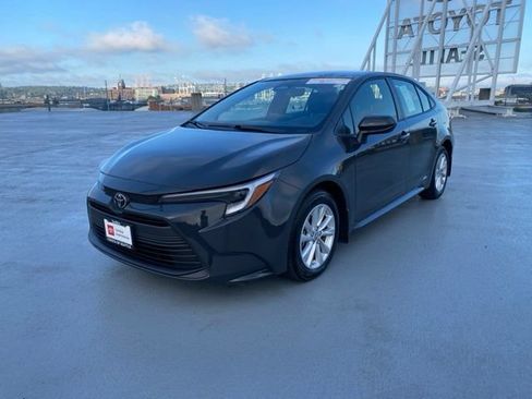 Certified 2026 Toyota Corolla LE w/ LE Premium Package AWD/4WD image 7