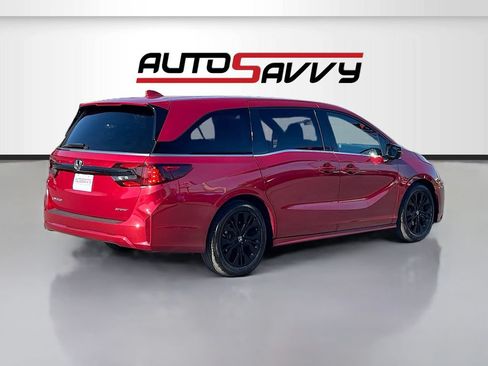 Used 2025 Honda Odyssey Sport-L image 7