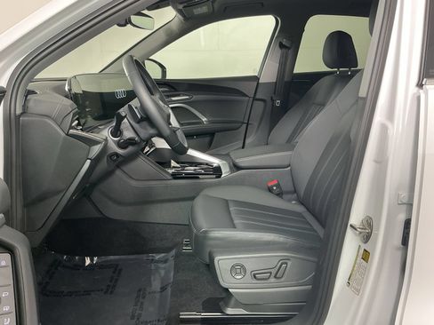 Used 2025 Audi Q5 Premium Plus w/ Premium Plus AWD/4WD image 11