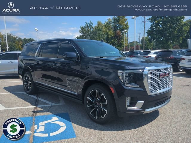 Used 2023 GMC Yukon XL Denali w/ Denali Reserve Package AWD/4WD image 10