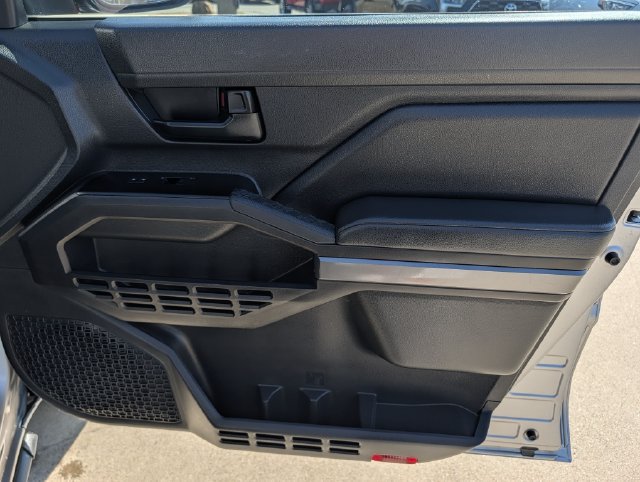 Certified 2025 Toyota Tacoma SR5 RWD image 34