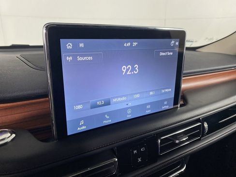 Used 2023 Lincoln Aviator Reserve w/ Equipment Group 201A image 16