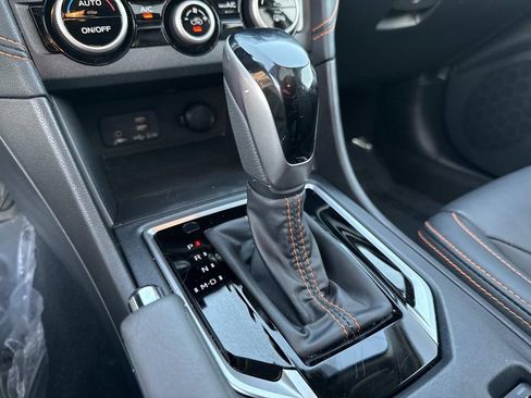 Used 2023 Subaru Crosstrek 2.5i Limited w/ Moonroof Package image 34