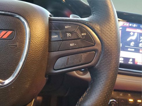 Used 2022 Dodge Durango R/T w/ Blacktop Package RWD image 27