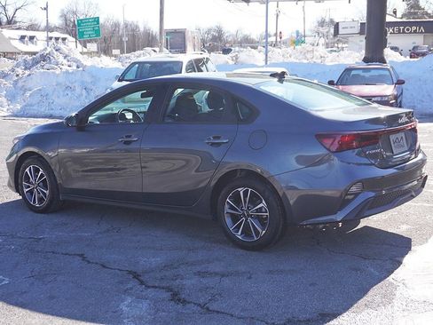 Used 2024 Kia Forte LXS image 7