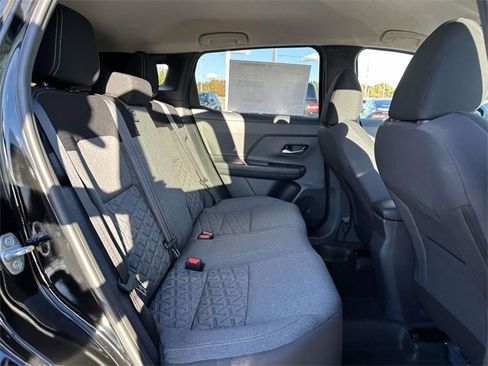 New 2026 Nissan Kicks SV image 11