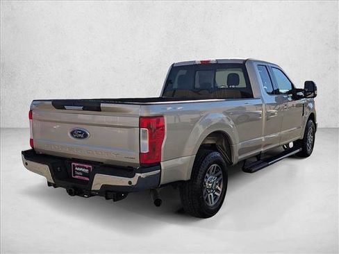 Used 2017 Ford F250 Lariat image 5