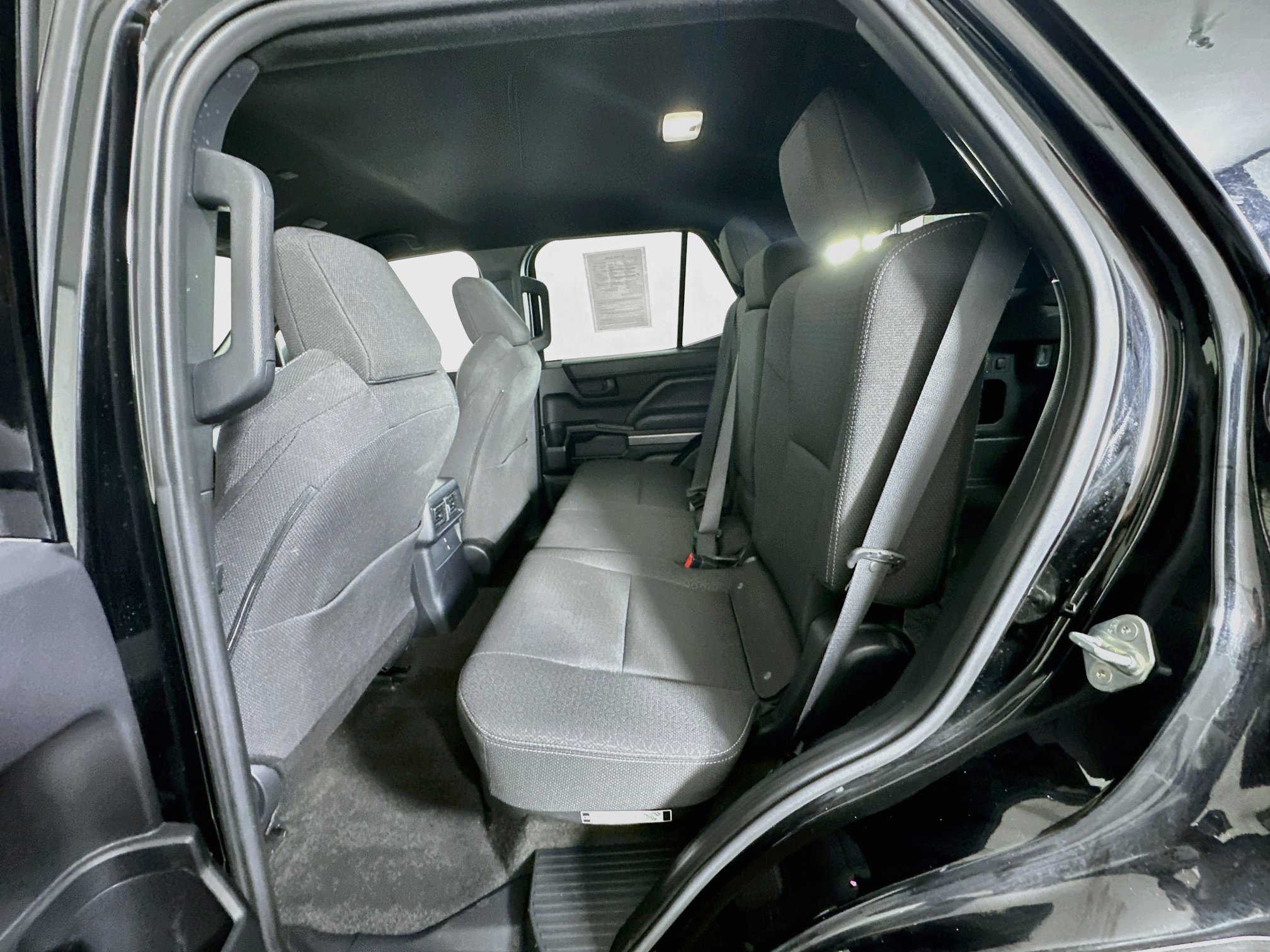 Used 2025 Toyota 4Runner SR5 AWD/4WD image 26