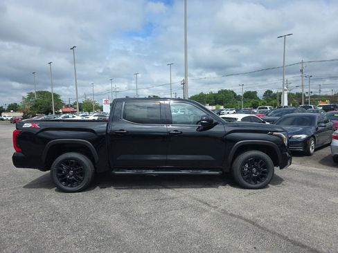 New 2026 Toyota Tundra SR5 AWD/4WD image 3