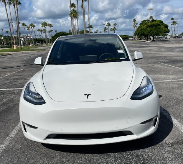 Used 2021 Tesla Model Y Long Range AWD/4WD image 10
