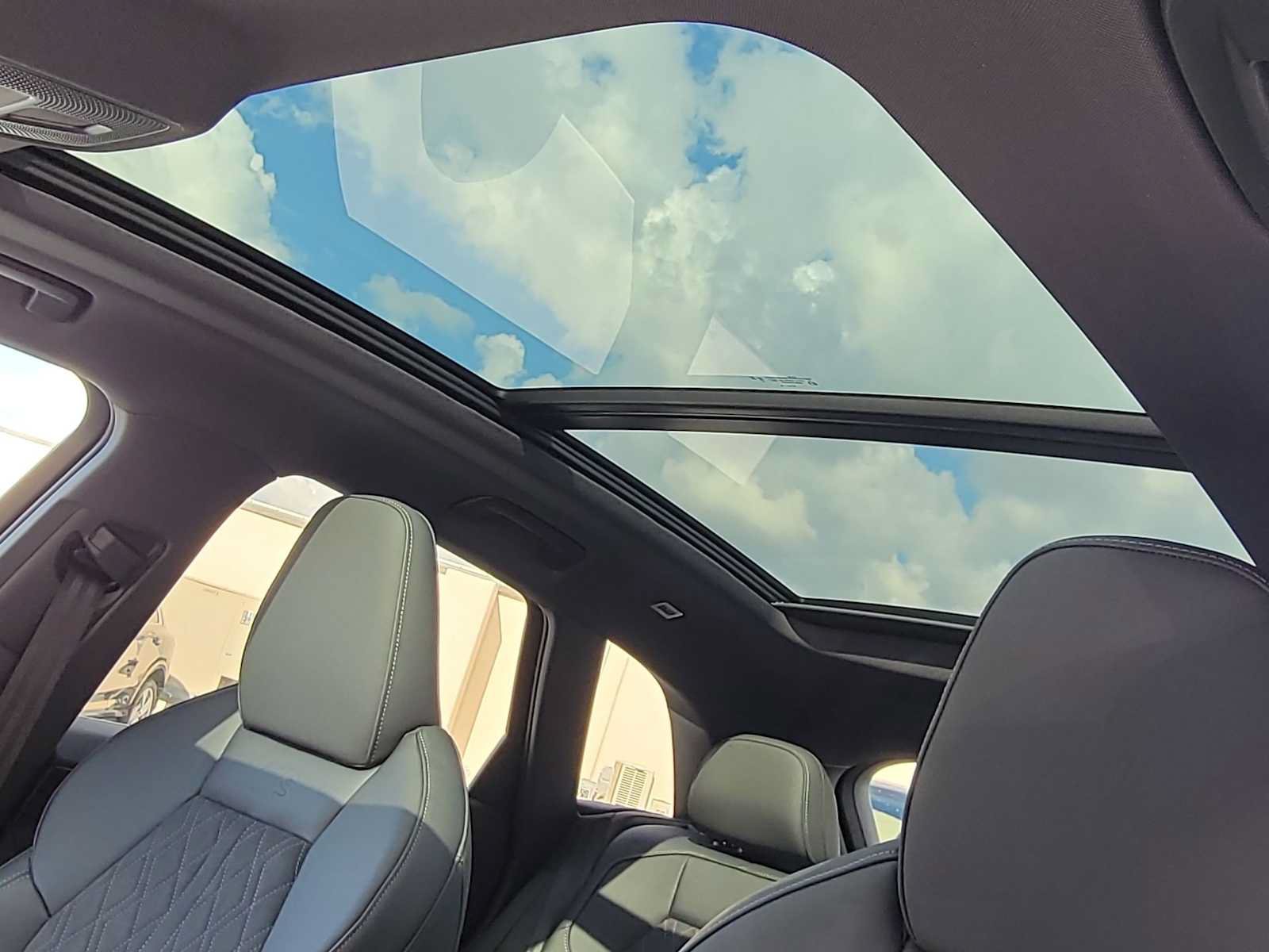 New 2026 Audi SQ5 Premium Plus AWD/4WD image 18