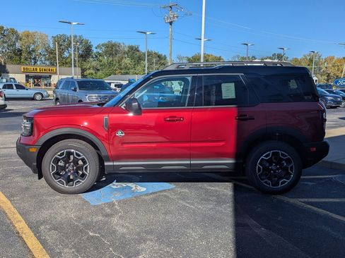 New 2025 Ford Bronco Sport Outer Banks AWD/4WD image 3
