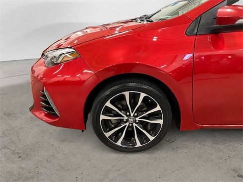 Used 2017 Toyota Corolla SE image 14