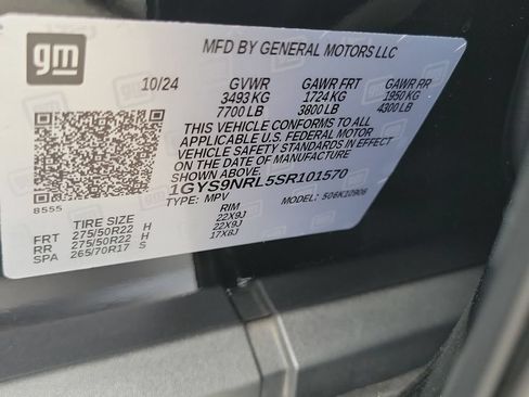 Certified 2025 Cadillac Escalade ESV Sport AWD/4WD image 34