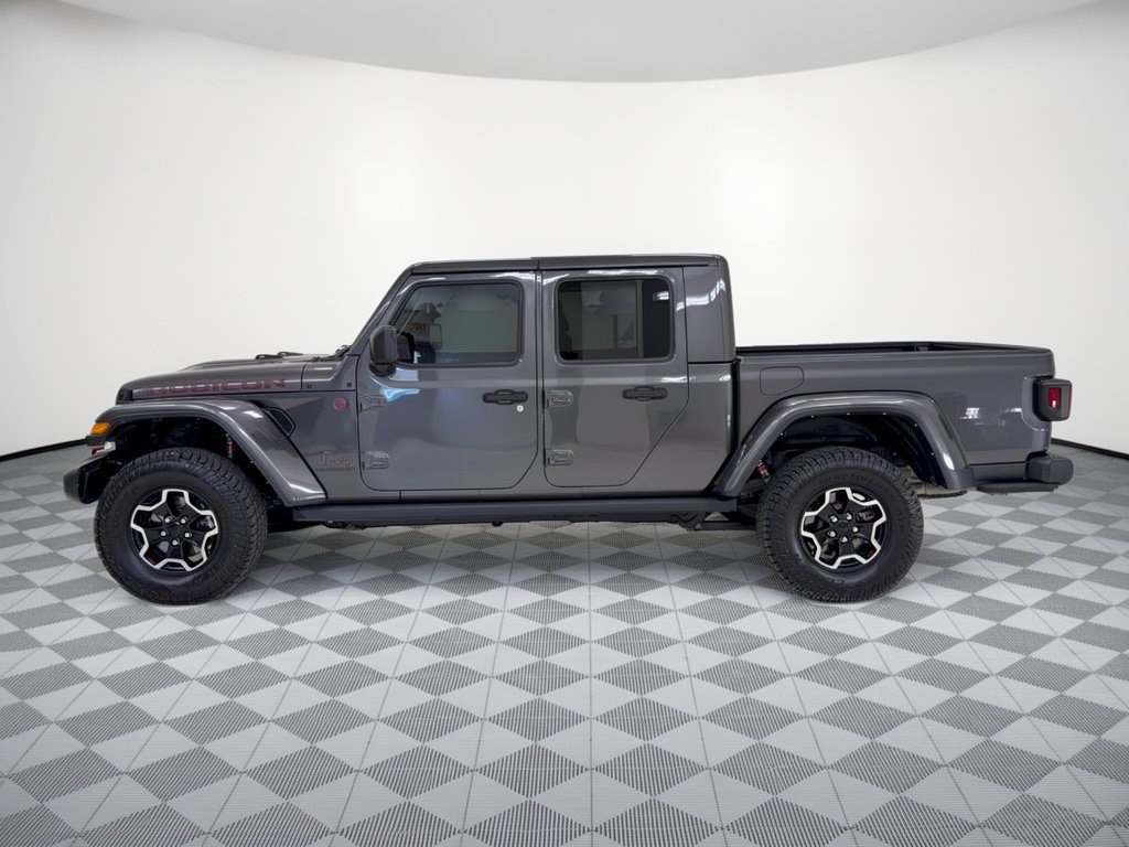 Used 2022 Jeep Gladiator Rubicon w/ Cold Weather Group AWD/4WD image 2