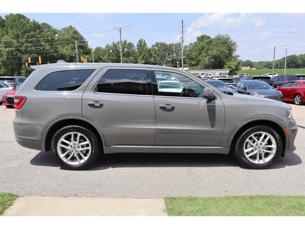 Used 2022 Dodge Durango GT RWD image 6
