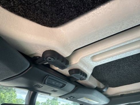 Used 2023 Jeep Wrangler Unlimited Sahara w/ Cold Weather Group AWD/4WD image 12