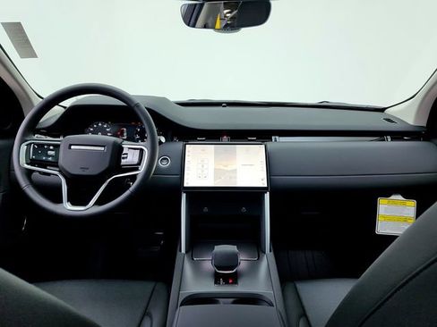 Certified 2025 Land Rover Discovery Sport S image 29