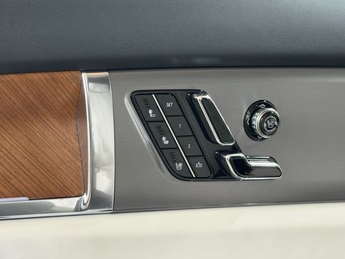 New 2026 Cadillac Vistiq Sport AWD/4WD image 22