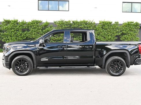 Used 2022 GMC Sierra 1500 Elevation w/ Elevation Premium Package image 7