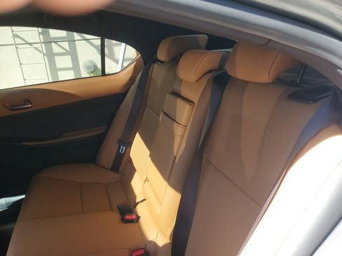 Used 2023 Lexus IS 300 w/ Comfort Package image 12