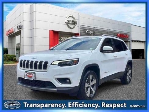 Used 2021 Jeep Cherokee Limited AWD/4WD image 4
