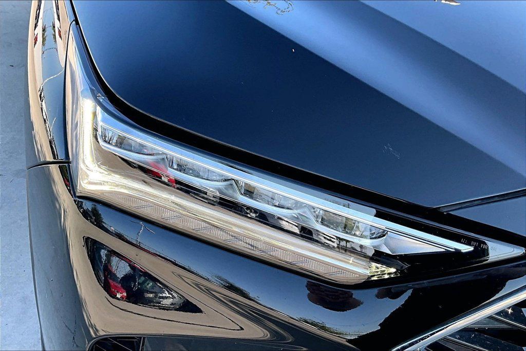 Used 2025 Acura MDX w/ Technology Package FWD image 34