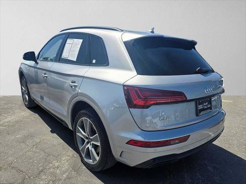 Used 2025 Audi Q5 2.0T Premium w/ Convenience Plus Package AWD/4WD image 5
