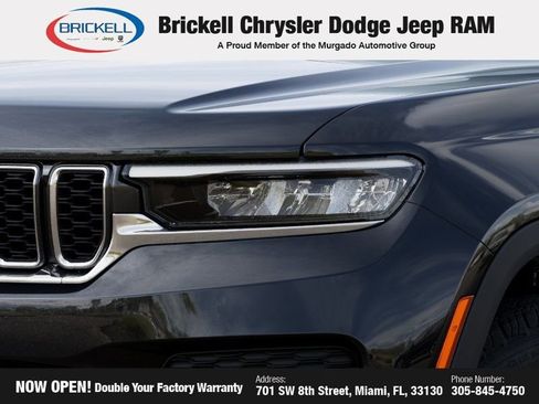 New 2025 Jeep Grand Cherokee Laredo X image 10