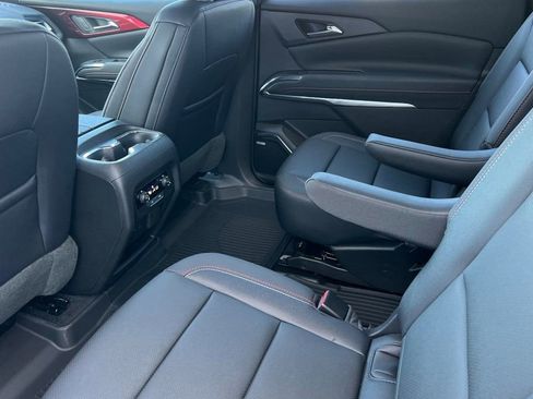 New 2026 Chevrolet Traverse Z71 w/ Enhanced Driving Package AWD/4WD image 9