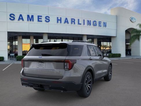New 2026 Ford Explorer ST-Line w/ Premium Package image 8