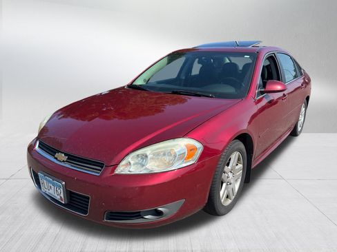 Used 2011 Chevrolet Impala LT w/ Luxury Edition Package FWD image 11