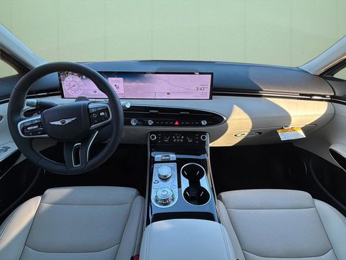 Used 2026 Genesis GV70 2.5T image 24