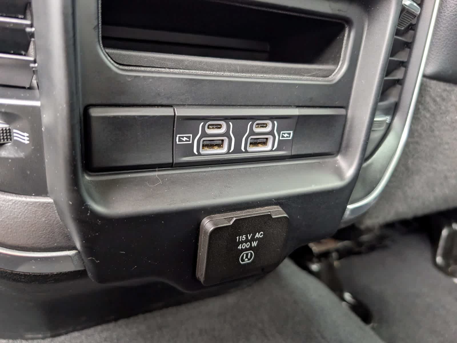 Used 2022 RAM 2500 Laramie AWD/4WD image 17