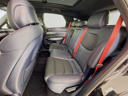 Used 2023 Genesis GV70 2.5T Select w/ Sport Prestige Package image 23